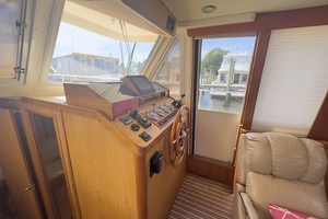 2006 Mainship 43 Trawler thumbnail 22