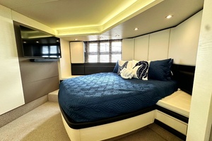 2015 Azimut 55S thumbnail 28