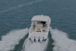  2019 Boston Whaler 350 Realm Yacht For Sale in Miami FL