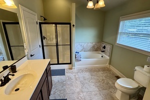 2010 Custom Floating Cabin - Approx 1340sqft thumbnail 71