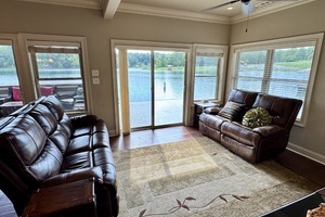 2010 Custom Floating Cabin - Approx 1340sqft thumbnail 60