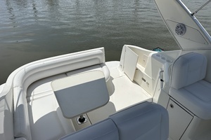 2006 Bayliner 305 thumbnail 18