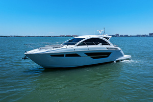 50FT (15.24M) CRUISERS YACHTS