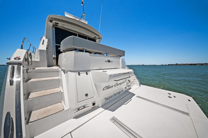 50FT (15.24M) CRUISERS YACHTS