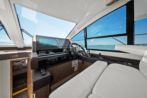 50FT (15.24M) CRUISERS YACHTS