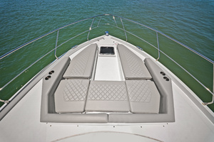 50FT (15.24M) CRUISERS YACHTS