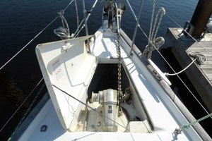 2002 Beneteau 473 thumbnail 23