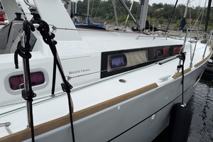 Wind Gypsea 38ft Beneteau Yacht For Sale