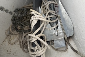 2016 Beneteau Oceanis thumbnail 7