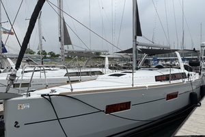 Wind Gypsea 38ft Beneteau Yacht For Sale