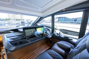 2026 Princess V50 Deck Salon thumbnail 9