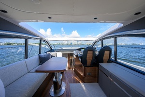Princess 50 Everlong - Interior Salon