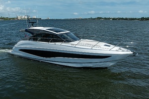 2026 Princess V50 Deck Salon thumbnail 1