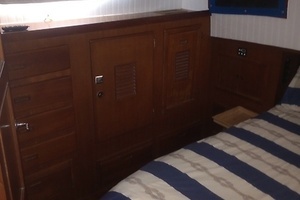 1981 Marine Trading 44 Double Cabin thumbnail 38
