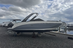 Photo 6071937 for 2024 Sea Ray SDX 250 Outboard  
