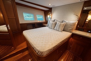 2025 Marlow EXPLORER 70E MK II thumbnail 4