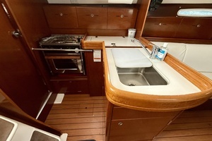 2005 Beneteau First 36.7 thumbnail 18