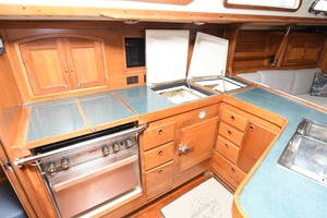 L  Attitude 40ft Sabre Yacht For Sale
