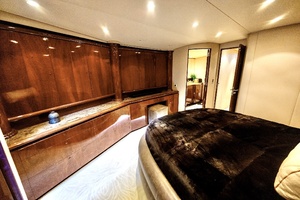 1996 Merritt 75' Sportfish thumbnail 8