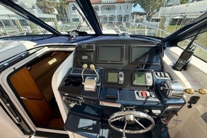 2007 Tiara Yachts 4200 Open thumbnail 46