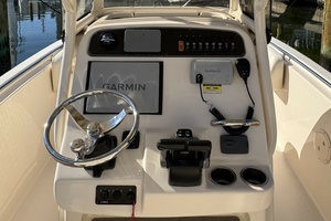2017 Grady-White Fisherman 257 thumbnail 11