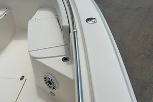 2022 Cobia 262 thumbnail 5