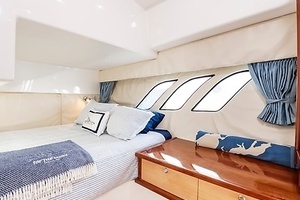 2010 Intrepid 475 Sport Yacht thumbnail 39
