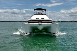 43ft Lagoon Yacht For Sale