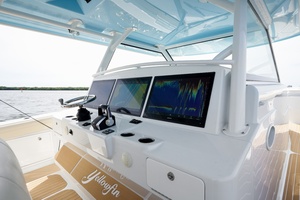 54FT (16.46M) YELLOWFIN