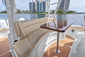 2024 Yellowfin 54 Offshore thumbnail 27
