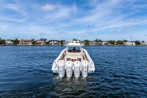 2024 Yellowfin 54 Offshore thumbnail 8