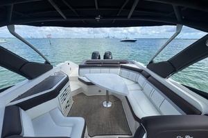 31ft Sea Ray Yacht For Sale