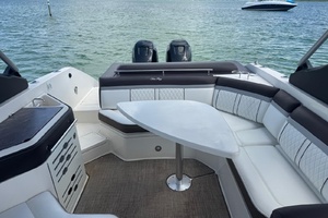 31ft Sea Ray Yacht For Sale