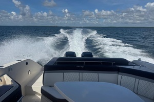 31ft Sea Ray Yacht For Sale