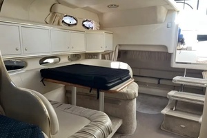 1999 Sea Ray SUNDANCER 310 thumbnail 24