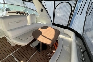 1999 Sea Ray SUNDANCER 310 thumbnail 11