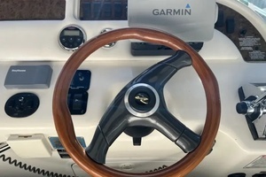 1999 Sea Ray SUNDANCER 310 thumbnail 13