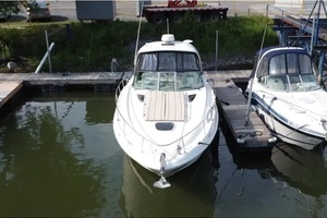 2012 Sea Ray 370 SUNDANCER thumbnail 3