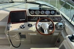 2012 Sea Ray 370 SUNDANCER thumbnail 11