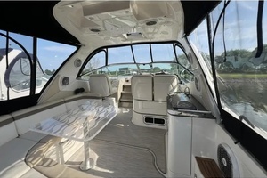 2012 Sea Ray 370 SUNDANCER 38ft Sea Ray Yacht For Sale