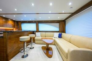 2023 Viking 64 Convertible thumbnail 4