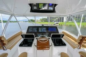 2023 Viking 64 Convertible thumbnail 37