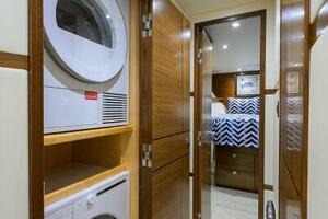 2023 Viking 64 Convertible - Washer/Dryer