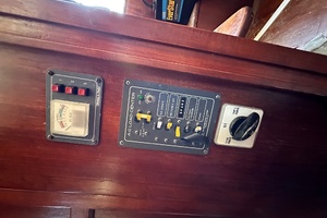 36ft Albin Yacht For Sale