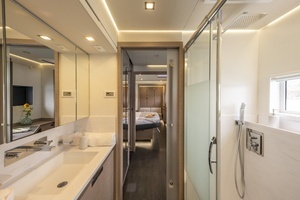 2022 Fountaine Pajot Alegria thumbnail 17