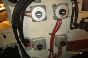 2000 Cruisers Yachts 4450 thumbnail 72