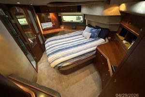 2000 Cruisers Yachts 4450 thumbnail 41