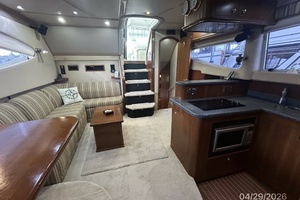2000 Cruisers Yachts 4450 thumbnail 32