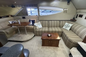 2000 Cruisers Yachts 4450 thumbnail 34