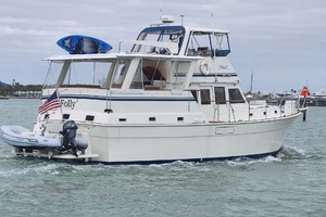1980 Gulfstar 44 Motor Cruiser thumbnail 3